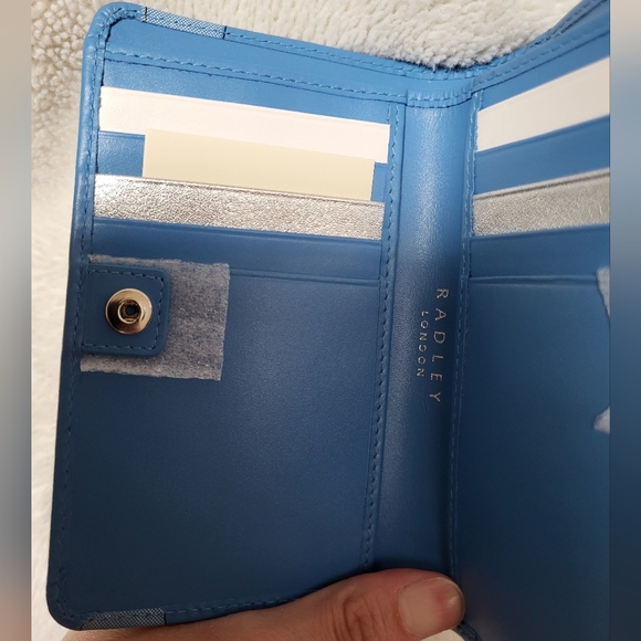 NWT! RADLEY LONDON Blue Leather Diving Board With Dogs Bifold Wallet! - Picture 5 of 13